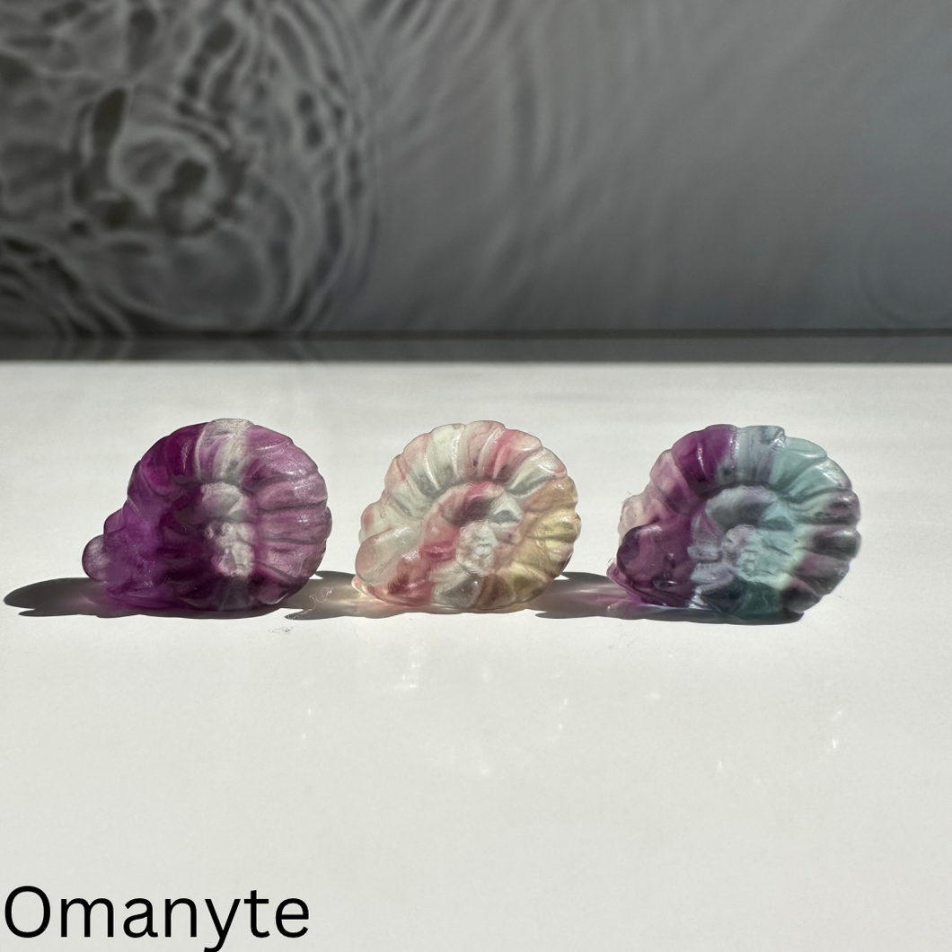 Mini Omanyte Figurine