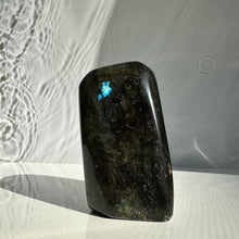 Load image into Gallery viewer, Labradorite Freeform - Milky Way Creations - Sydney - Crystal - Crystals - Candles - Soap - Howlite - Amethyst - Ethically Sources - Stones - gemstones - wholesale - amazonite
