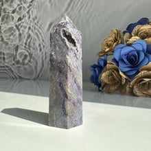 Load image into Gallery viewer, Purple Sphalerite Tower
