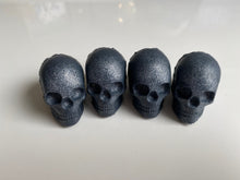 Load image into Gallery viewer, Clearance Scents Shimmering Skull Melts
