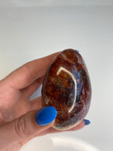 Load image into Gallery viewer, Fire Quartz Palm Stone
